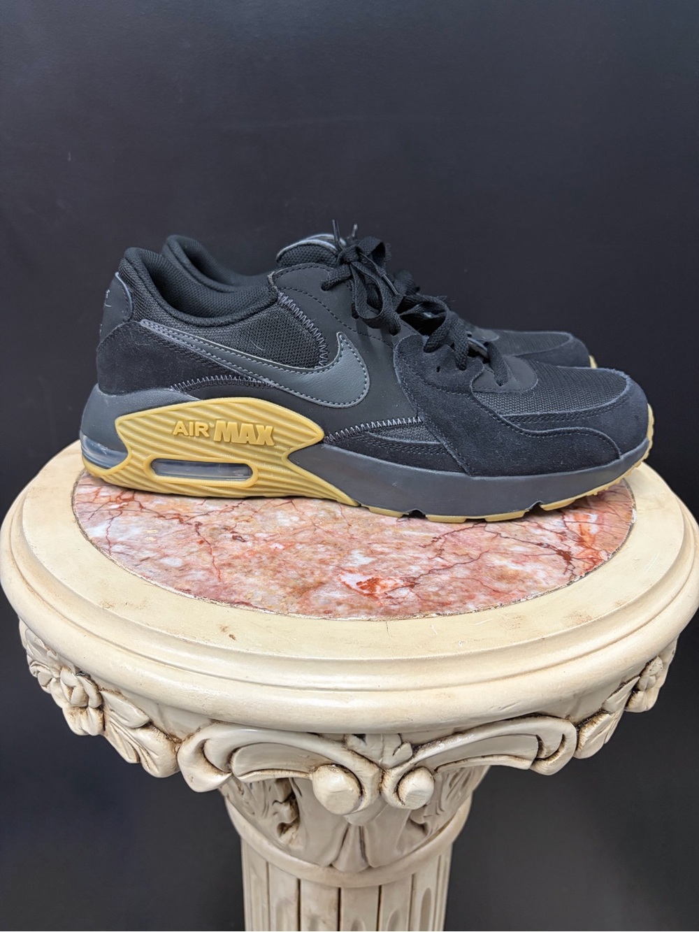 Nike Air Max HV0928-010 In Black & Gold